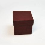 Caja de cartón de regalo cubo