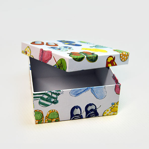 caixa de cartró de regal quadrada plana